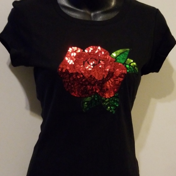 Guess - Picture 3 of 5